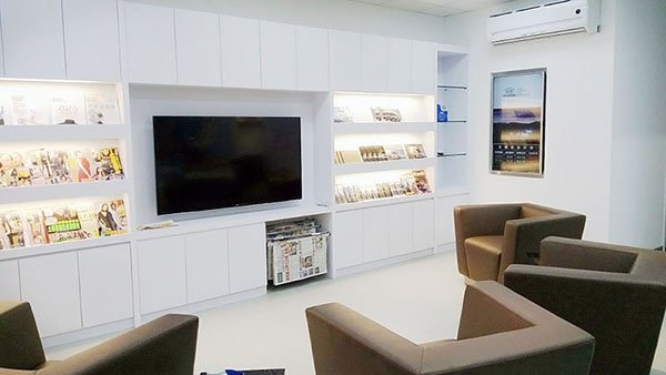 Guest Waiting Area at Hyundai Service Center